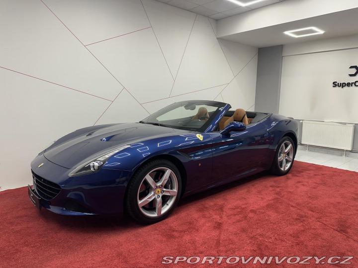 Ferrari California T*TOP KOMBINACE*DPH 2015