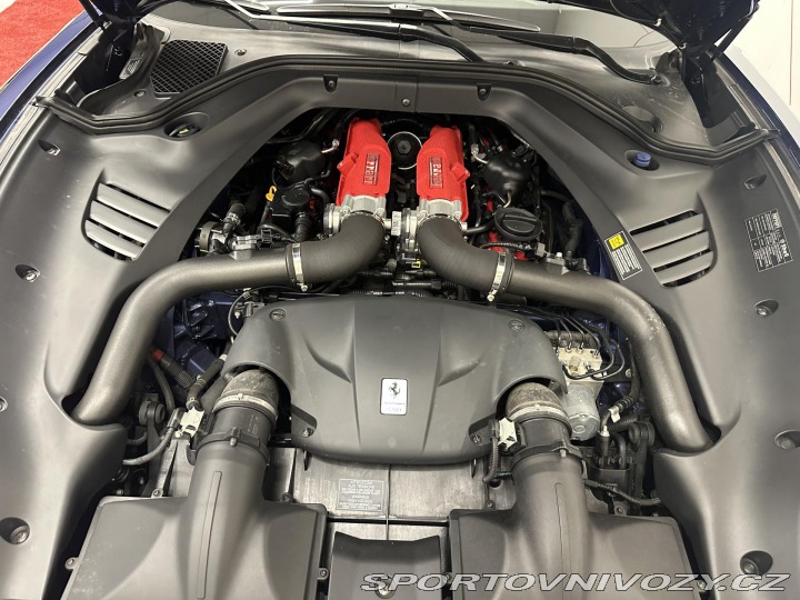 Ferrari California T*TOP KOMBINACE*DPH 2015