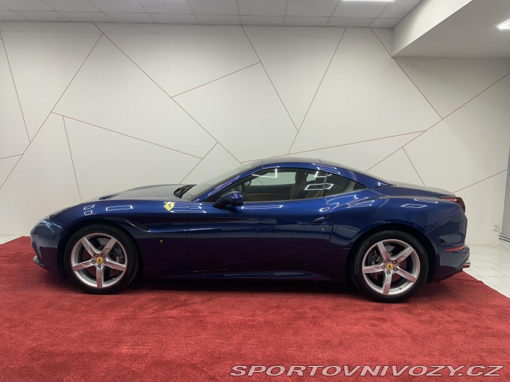 Ferrari California T*TOP KOMBINACE*DPH 2015