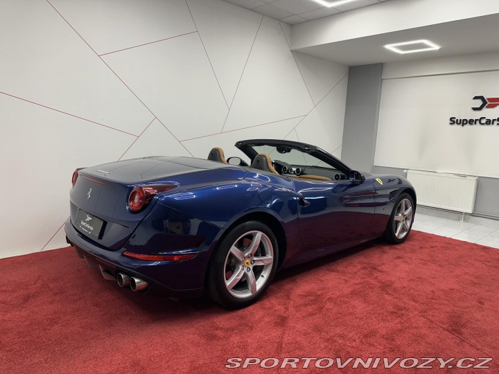 Ferrari California T*TOP KOMBINACE*DPH 2015