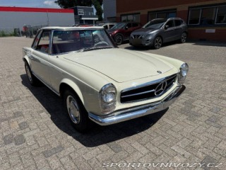 Mercedes-Benz SL 250 SL Pagode California 1967