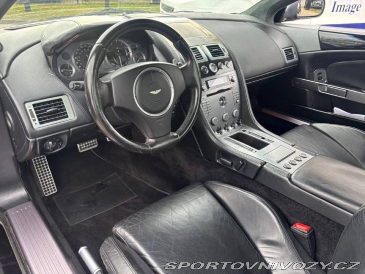 Aston Martin DB9 5.9 V12 2005