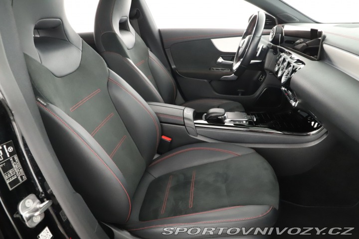 Mercedes-Benz CLA AMG Paket 250 e 2023