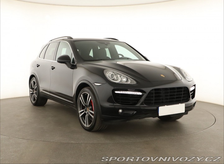 Porsche Cayenne Turbo 2013