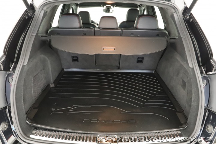 Porsche Cayenne Turbo 2013