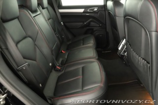 Porsche Cayenne Turbo 2013