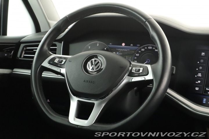Volkswagen Ostatní modely Touareg  3.0 TDI 2018
