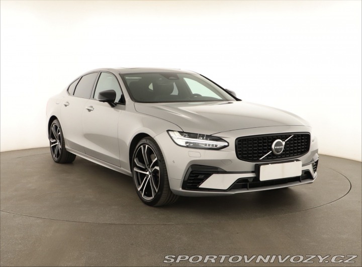 Volvo S90 T8 Recharge 2024