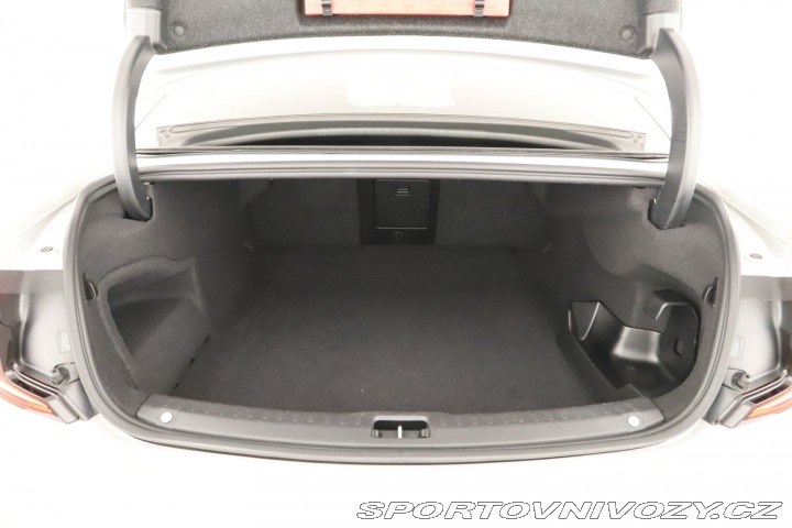 Volvo S90 T8 Recharge 2024