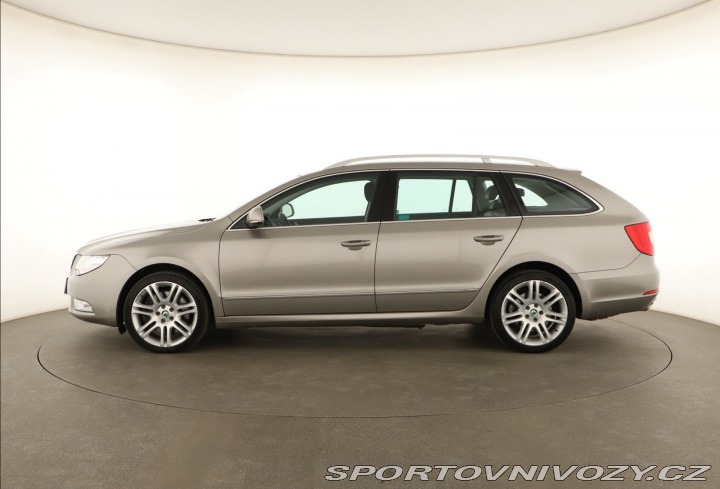Škoda Superb Elegance 3.6 FSI V6 2011