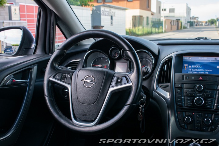 Opel Astra Sport Tourer  ST 2.0 TDCI 2012
