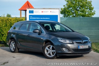 Opel Astra Sport Tourer  ST 2.0 TDCI 2012