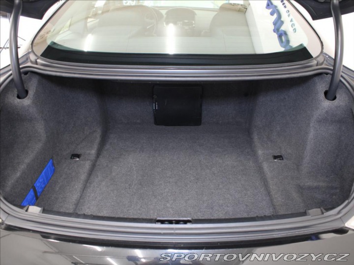 BMW 6 4,4 V8 245kW Manuál 148tk 2004