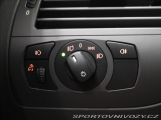 BMW 6 4,4 V8 245kW Manuál 148tk 2004