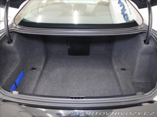 BMW 6 4,4 V8 245kW Manuál 148tk 2004