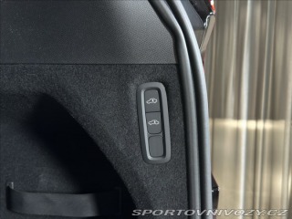 Volvo Ostatní modely XC90 2,0 T8  Ultra Dark 2026