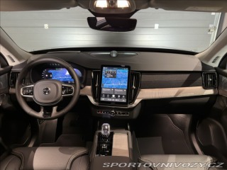 Volvo Ostatní modely XC90 2,0 T8  Ultra Dark 2026