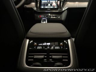 Volvo Ostatní modely XC90 2,0 T8  Ultra Dark 2026