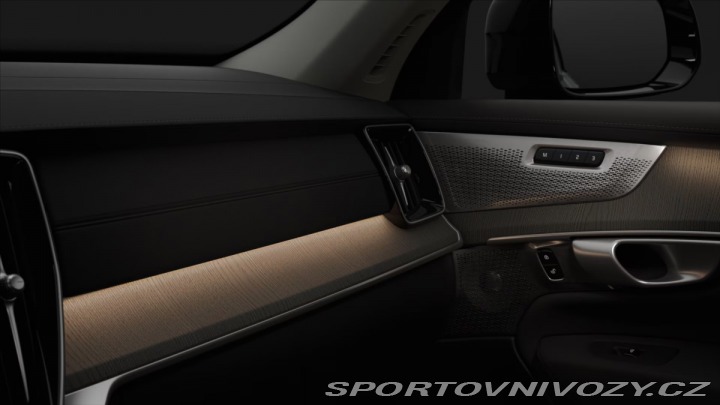 Volvo Ostatní modely XC90 2,0 T8  Ultra Dark 2026