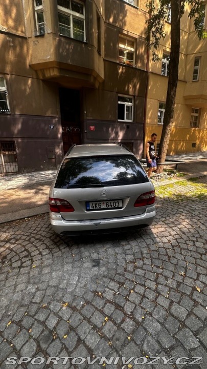 Mercedes-Benz E 3,2   W211 Vzhled AMG 1800