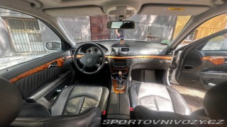 Mercedes-Benz E 3,2   W211 Vzhled AMG 1800