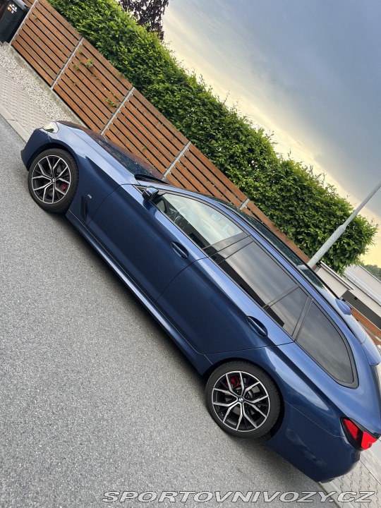 BMW 5 BMW 530D xDrive M Paket Č 2021