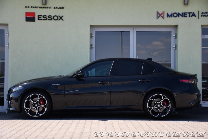 Alfa Romeo Giulia 2,0 VELOCE 16V 206kW AT8- 2024