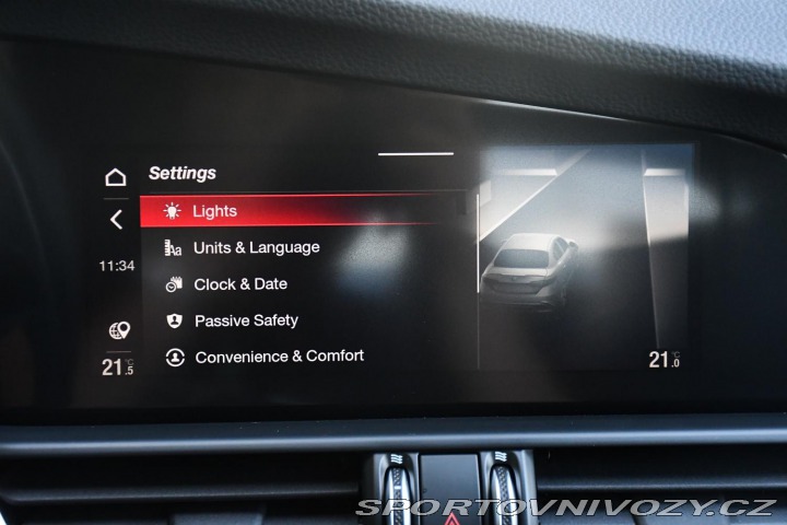 Alfa Romeo Giulia 2,0 VELOCE 16V 206kW AT8- 2024