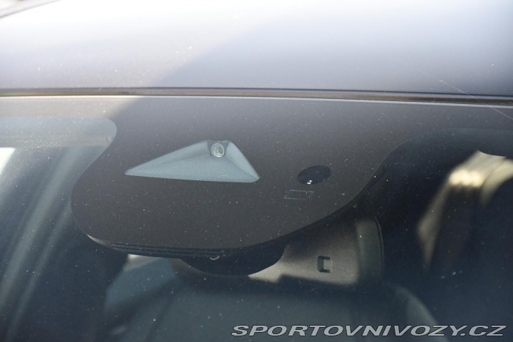 Alfa Romeo Giulia 2,0 VELOCE 16V 206kW AT8- 2024