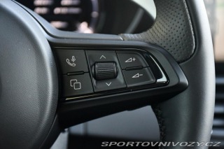 Alfa Romeo Giulia 2,0 VELOCE 16V 206kW AT8- 2024