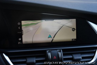 Alfa Romeo Giulia 2,0 VELOCE 16V 206kW AT8- 2024
