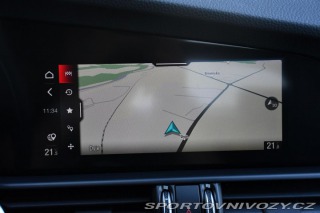 Alfa Romeo Giulia 2,0 VELOCE 16V 206kW AT8- 2024