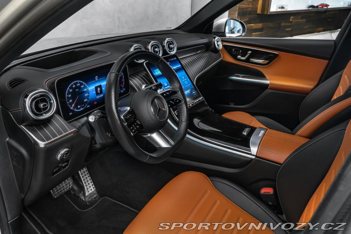 Mercedes-Benz Ostatní modely GLC AMG 4M Nappa HuD 2024