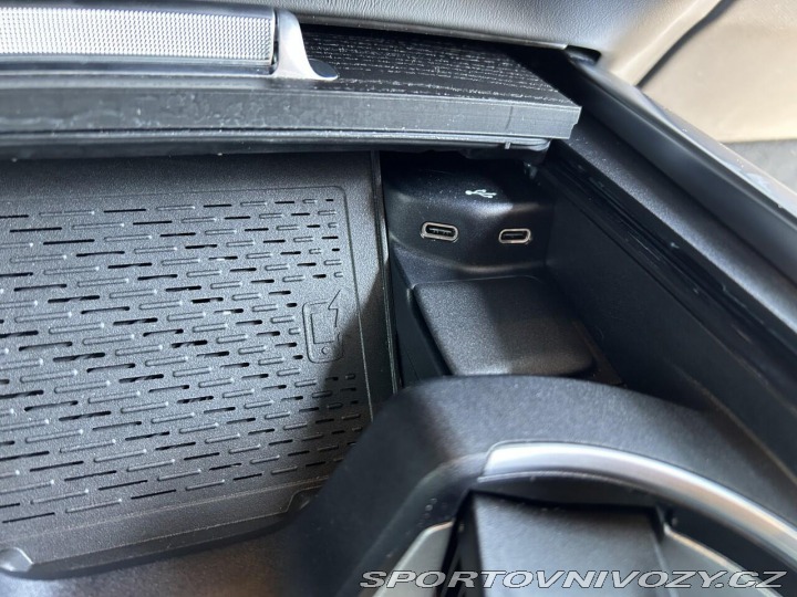 Mercedes-Benz Ostatní modely Třídy G G 450d AMG SUPERIOR NIGHT 2025