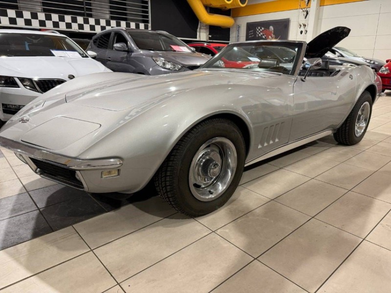 Chevrolet Corvette Stingray Convertible 5.4 V8