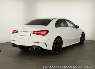 Mercedes-Benz A AMG Line A 200 2025