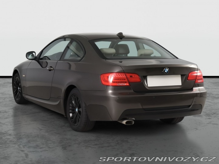 BMW 3 M Paket 320 d 2010