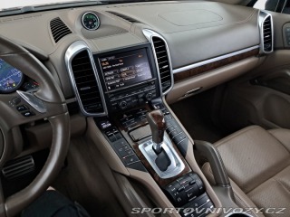Porsche Cayenne S 2011