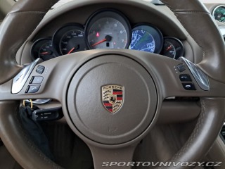 Porsche Cayenne S 2011
