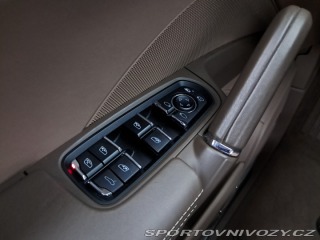 Porsche Cayenne S 2011