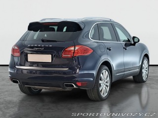 Porsche Cayenne S 2011