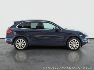 Porsche Cayenne S 2011