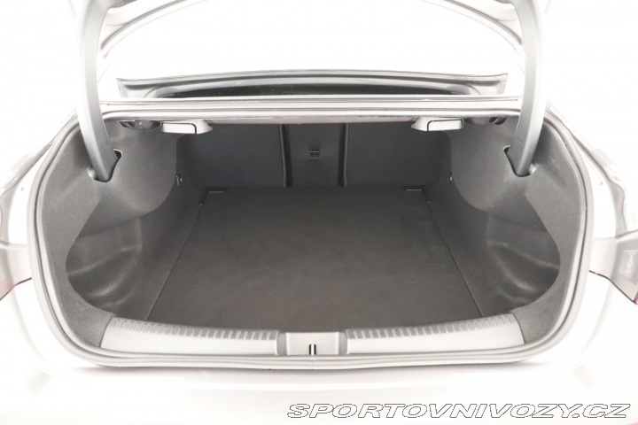 Mercedes-Benz CLA AMG Paket 200 d 2024