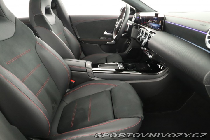 Mercedes-Benz CLA AMG Paket 200 d 2024