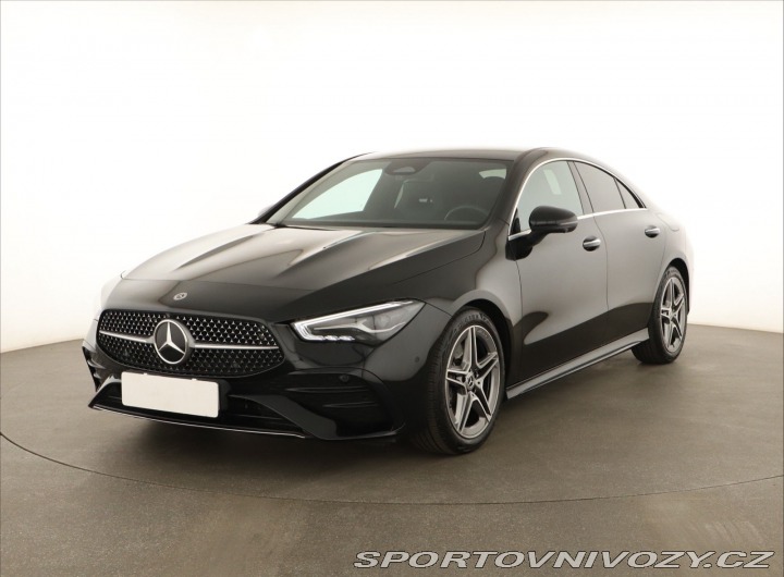 Mercedes-Benz CLA AMG Paket 200 2024