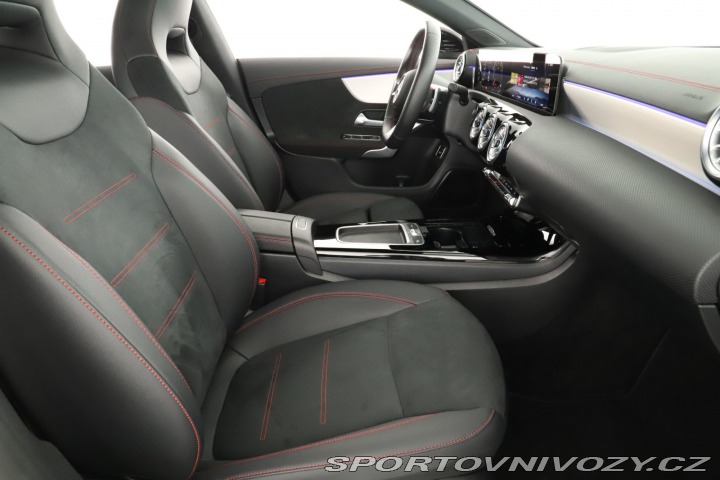 Mercedes-Benz CLA AMG Paket 200 2024
