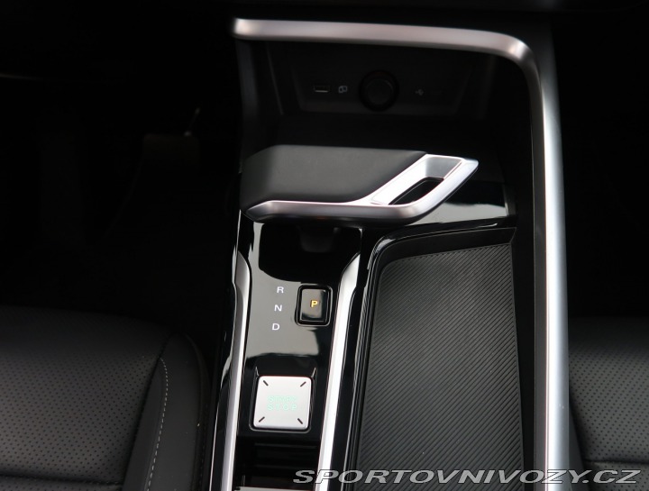 MG Ostatní modely ZS SUV Exclusive Hybrid+ 2025