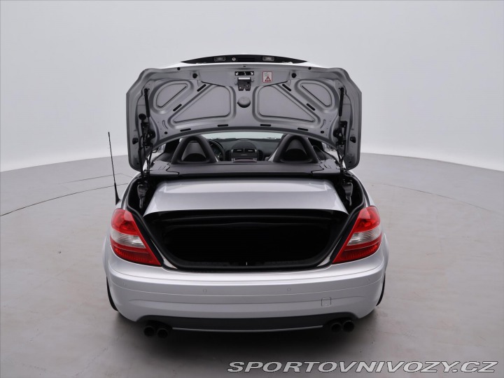Mercedes-Benz SLK 3.5 350 V6 200kW Serv.kni 2005