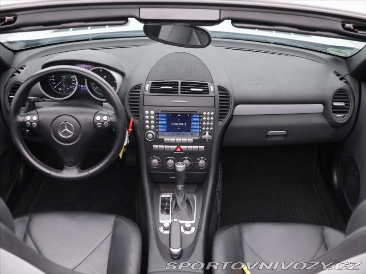 Mercedes-Benz SLK 3.5 350 V6 200kW Serv.kni 2005