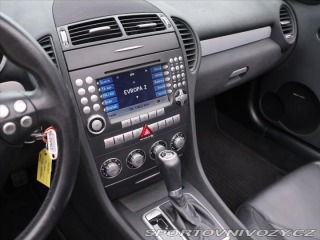 Mercedes-Benz SLK 3.5 350 V6 200kW Serv.kni 2005